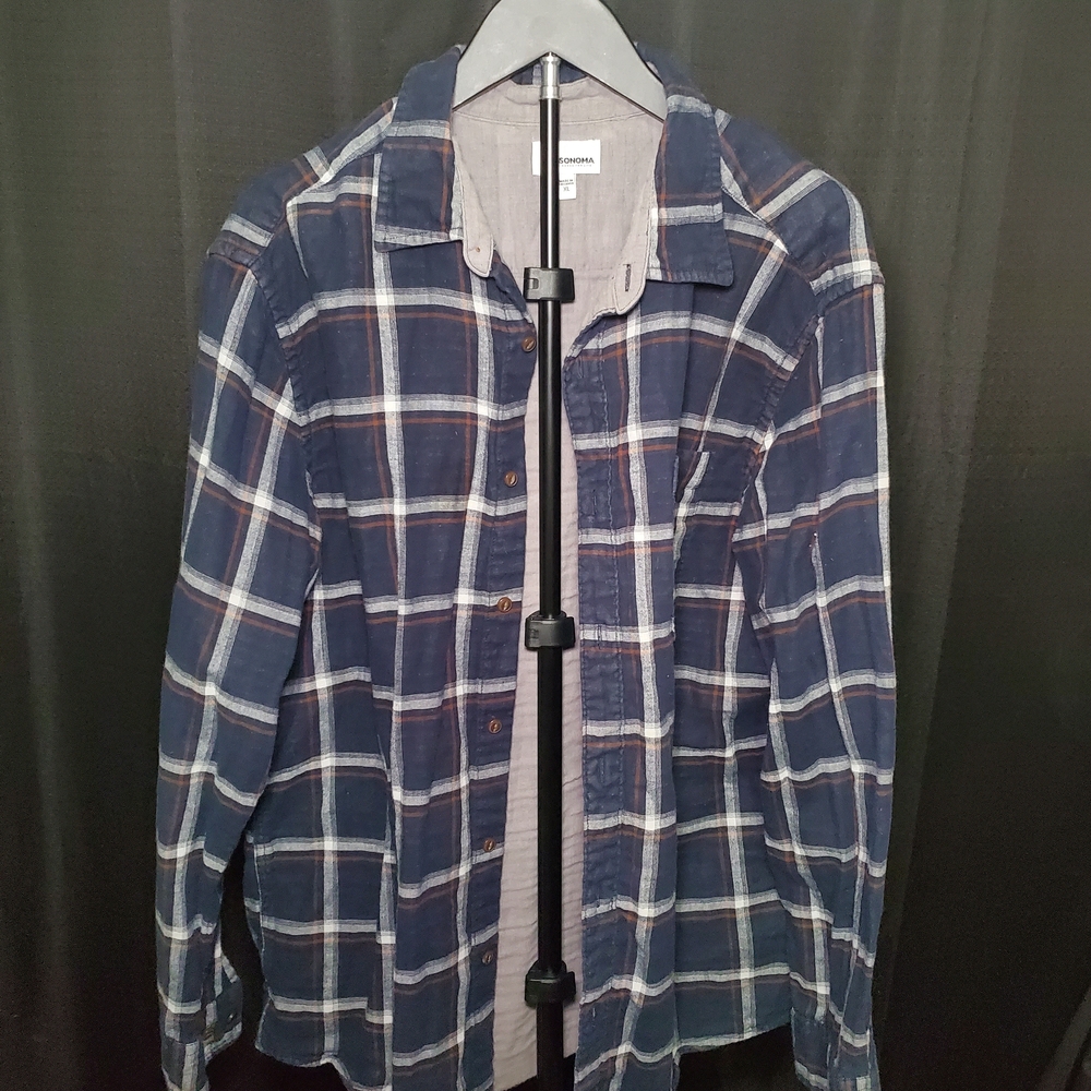 Sonoma men's supersoft flannel button-down shirt Blue and White Plaid Pattern